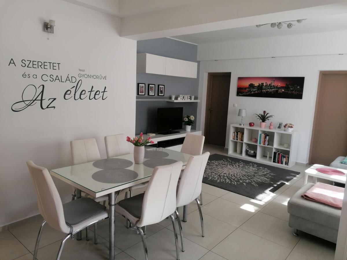 Angela Haz Apartment Balatonberény Exterior foto